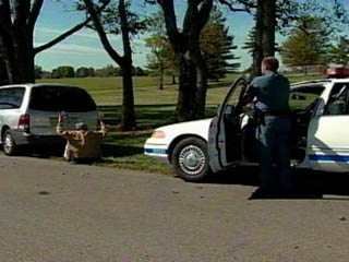 Photo of officer initiating a felony stop