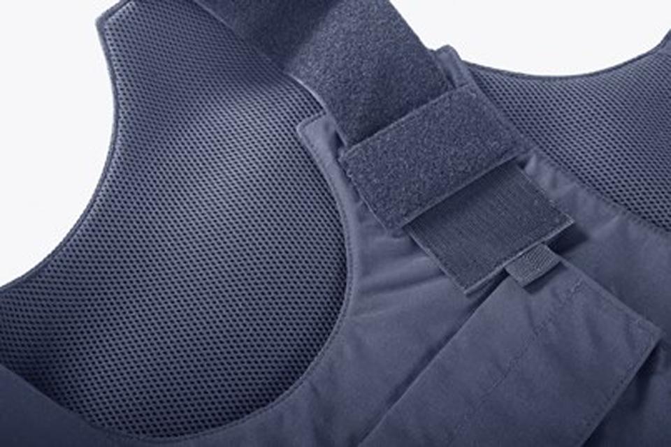 Body armor vest